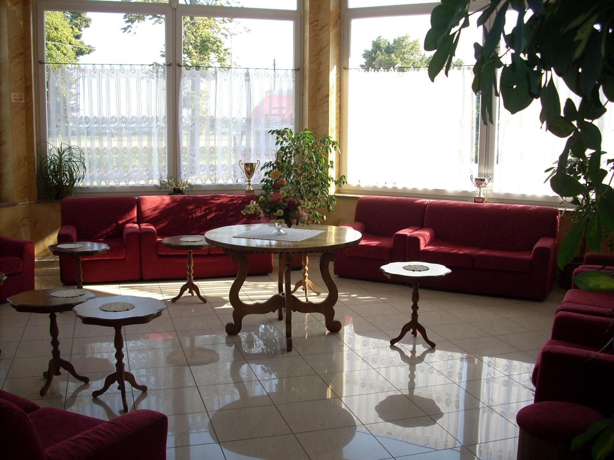 Il Bivio Hotel كارماجنولا المظهر الخارجي الصورة